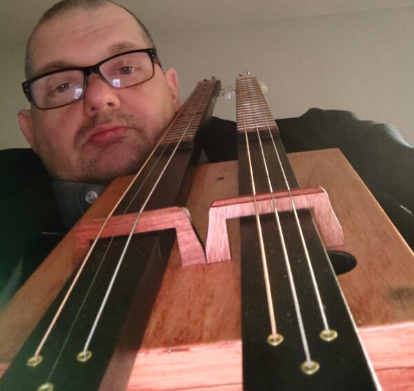 Twoey - Double Neck Double Three